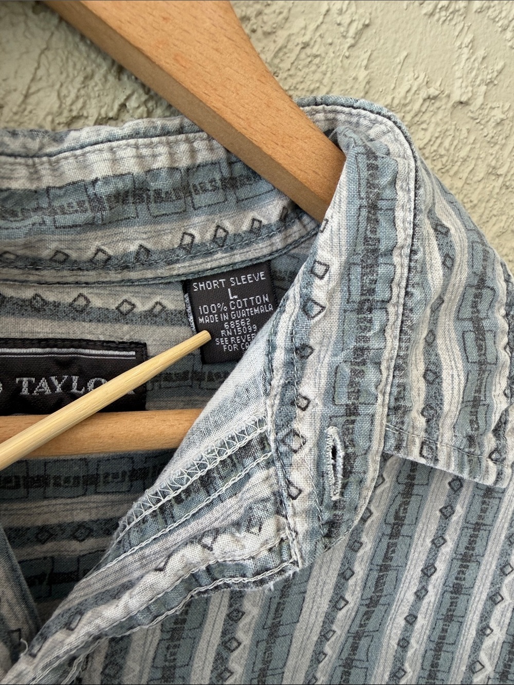 Striped Pattern Shirt - Picture 4 of 5